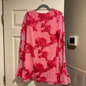 Floral appliqué open back mini dress